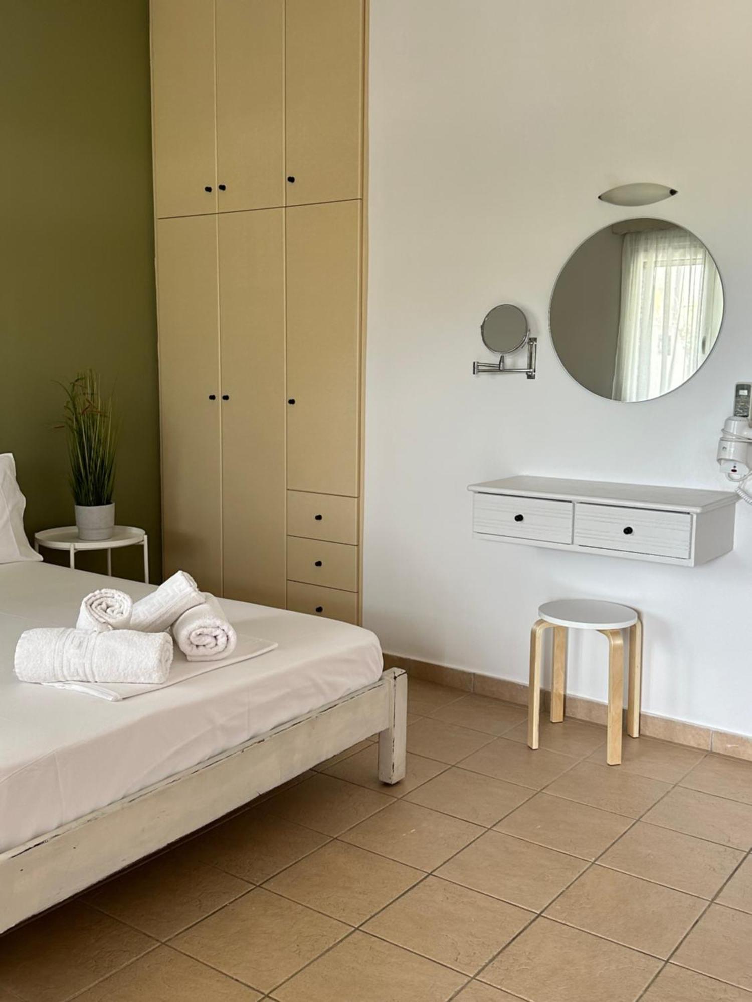 Voulas Apartments Stoupa Room photo